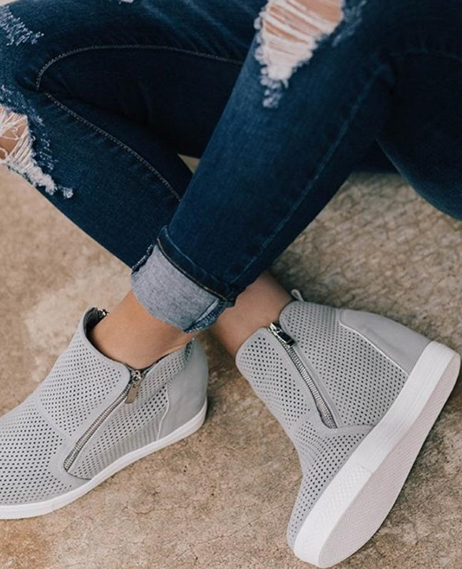 Casual round toe hollow women's shoes