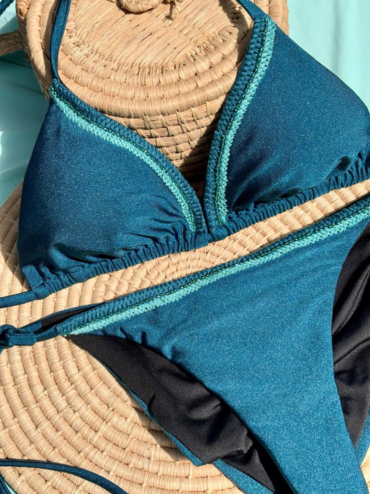 Brilliant Petroleum Blue