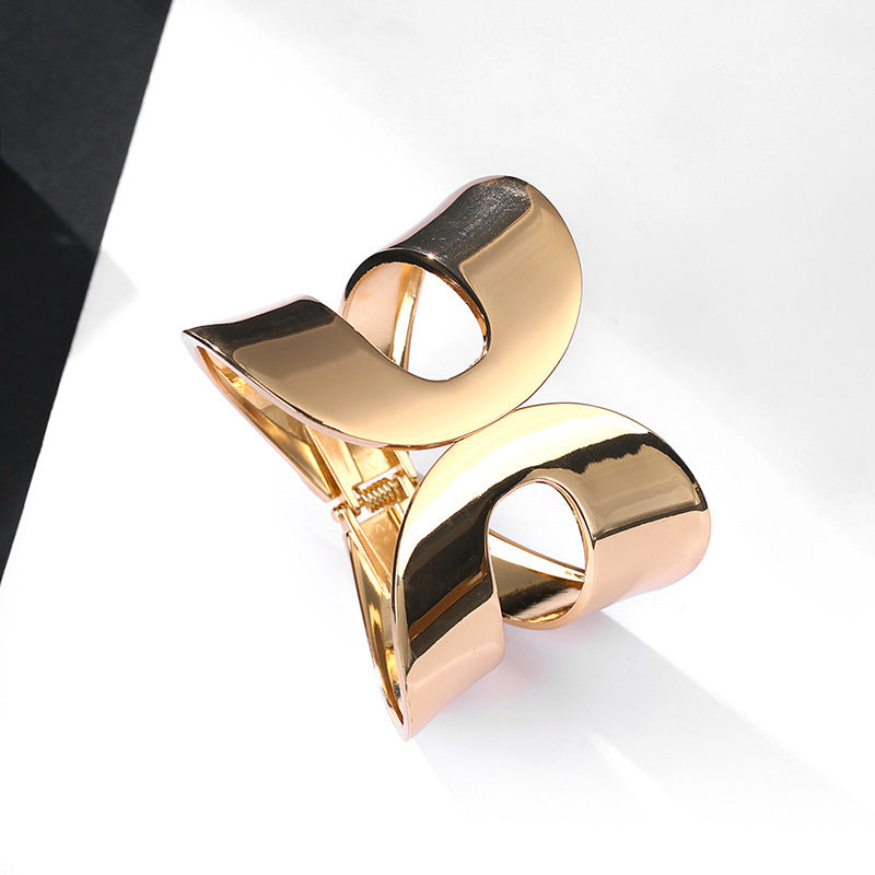 BRACELET -  Water Drop Hollow Symmetrical Opening