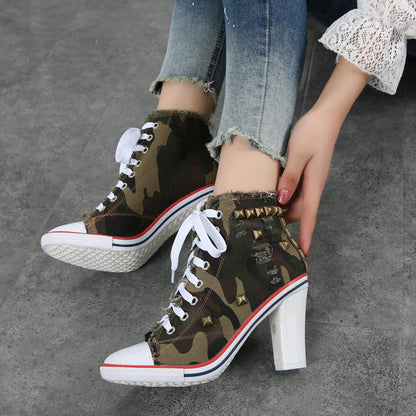 Denim Chic Canvas Sneakers: Stylish & Comfy