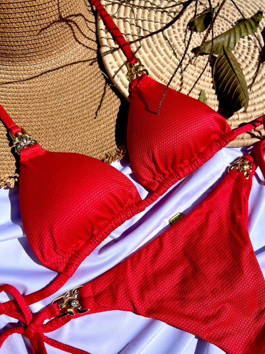 Texture Red Semi-Thong Set