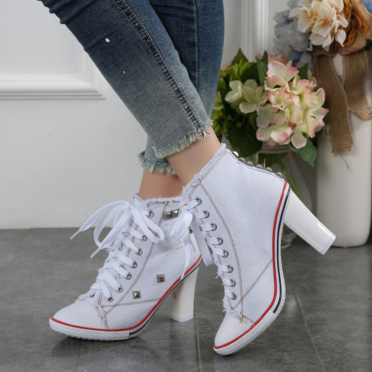 Denim Chic Canvas Sneakers: Stylish & Comfy